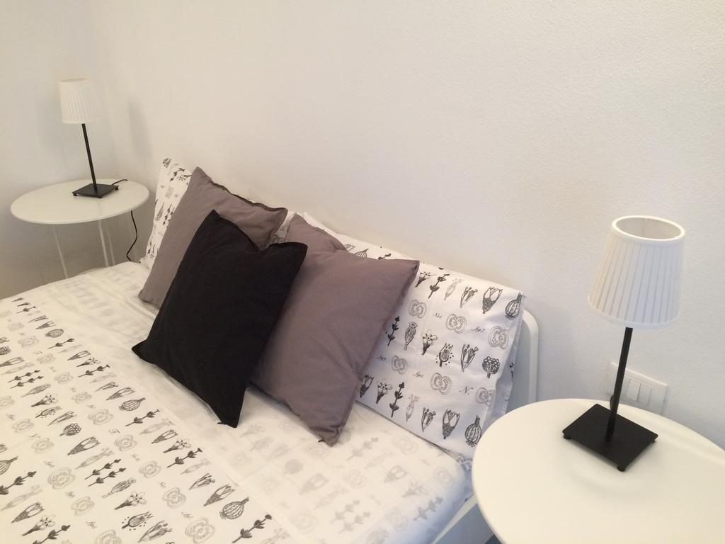 Cabella Fine Flat Lägenhet Genua Rum bild
